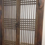Korean door
